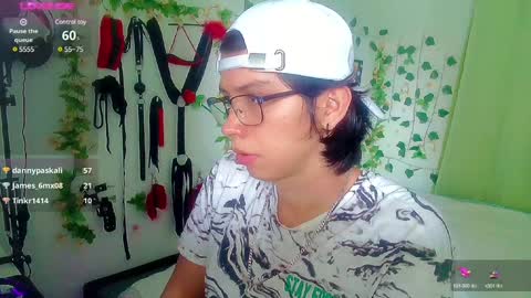 Snapshot of andy_gray01 chatting on February 5, 9:18 pm Andy Gray online show from February 5, 9:18 pm