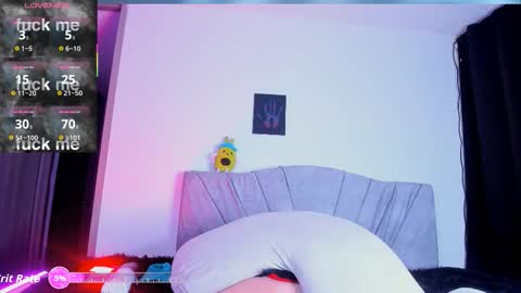 Snapshot of andy_naughty1 chatting on October 14, 10:00 am Andy online show from October 14, 10:00 am