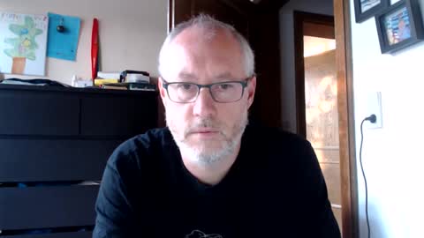 Snapshot of andyberg8 chatting on October 2, 5:55 am Andy online show from October 2, 5:55 am