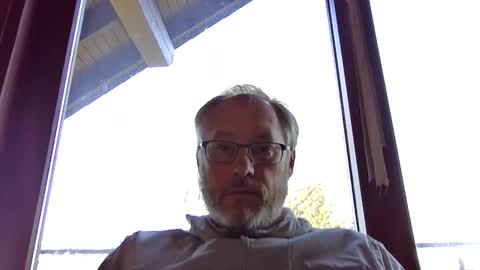 Snapshot of andyberg8 chatting on February 23, 12:11 pm Andy online show from February 23, 12:11 pm