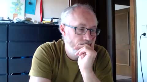 Snapshot of andyberg8 chatting on October 14, 2:46 pm Andy online show from October 14, 2:46 pm
