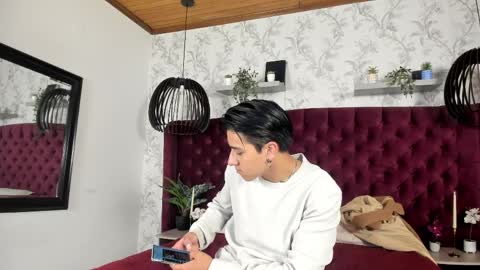 Andy Joy  online show from April 9, 11:49 am