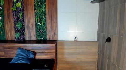 Andy Joy  online show from December 16, 11:44 am