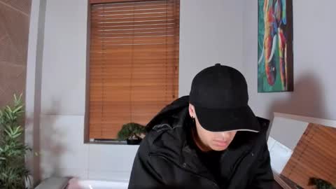 Andy Joy  online show from October 14, 11:39 am