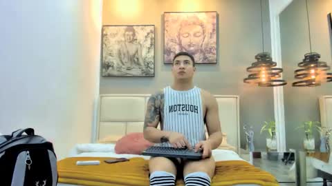 Angel online show from February 2, 3:49 am