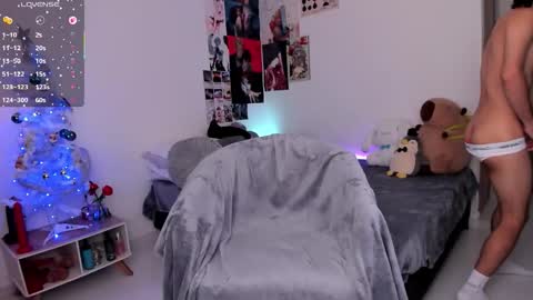 Angel   help me with 100 thumbs up online show from December 22, 5:32 pm