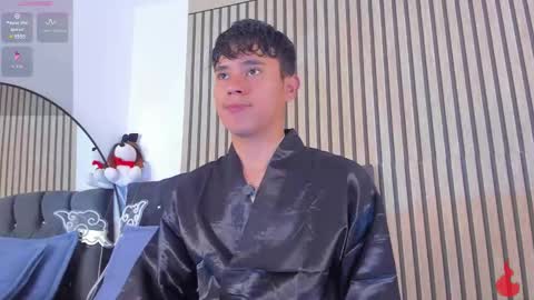 ngel Esteban  online show from March 13, 8:04 pm