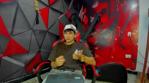 Angel online show from November 24, 9:27 pm