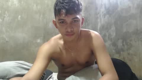 Snapshot of angel_rafael chatting on September 18, 5:31 am angel_rafael online show from September 18, 5:31 am