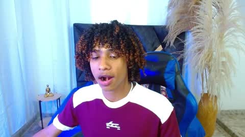 Angel online show from March 31, 10:22 pm