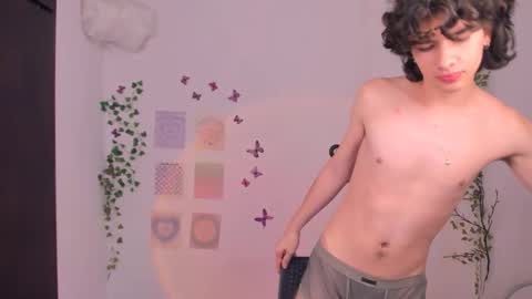 Angel online show from September 16, 6:31 pm