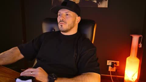 BlackWolf online show from December 17, 2:24 pm