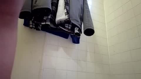 angrychicks83 online show from March 27, 2:07 pm