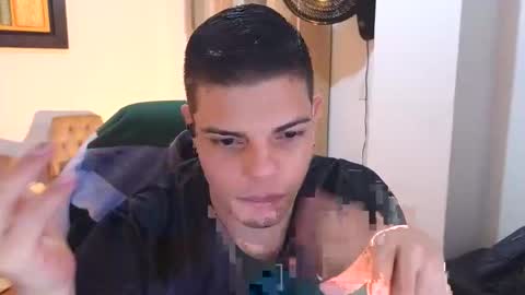 Snapshot of anndyhardy11 chatting on October 3, 9:42 pm Anndy Hardy online show from October 3, 9:42 pm
