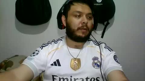 Snapshot of annubixxx69 chatting on October 1, 12:47 am lion kennedy independent model moderator online show from October 1, 12:47 am