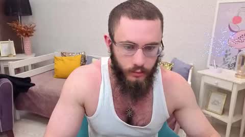 Ant online show from December 18, 5:25 am