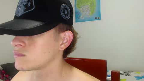 leon online show from February 22, 3:34 am