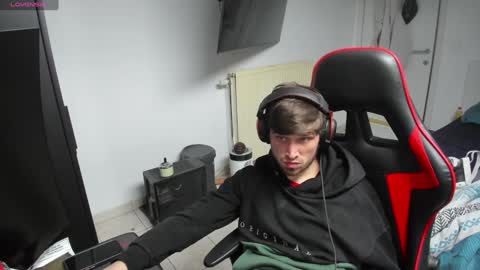 Anthony online show from February 8, 2:38 pm