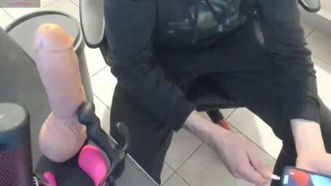 Anthony online show from October 20, 6:12 pm