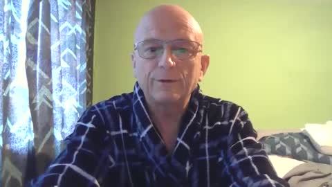 Snapshot of antmatt2025 chatting on October 2, 8:18 am antmatt2025 online show from October 2, 8:18 am