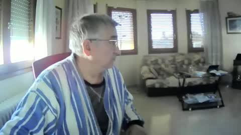 Antonio online show from February 6, 11:43 am