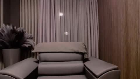 HI My name is Antonio online show from December 15, 7:11 pm