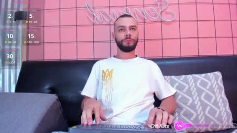 Snapshot of antony_bigdick_ chatting on January 30, 1:22 am Juan Camilo online show from January 30, 1:22 am