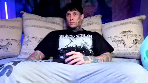 Tom online show from December 23, 6:00 am