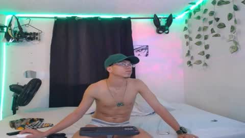 anyelo_sexyhot online show from July 22, 6:16 am