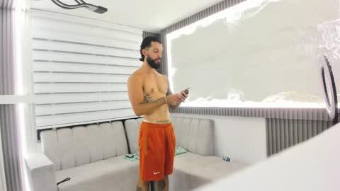 APOLO online show from March 4, 2:38 am