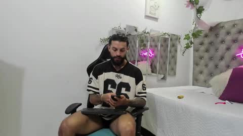 APOLO online show from December 4, 12:25 pm