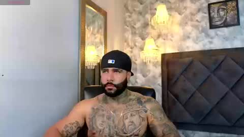 Snapshot of apolo_rousse chatting on September 22, 11:59 pm Apolo online show from September 22, 11:59 pm