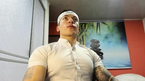 Jonathan online show from April 7, 6:41 pm