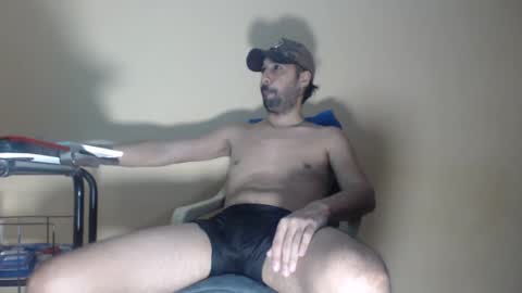 Snapshot of arabebigcock chatting on September 26, 7:50 am ARABE online show from September 26, 7:50 am