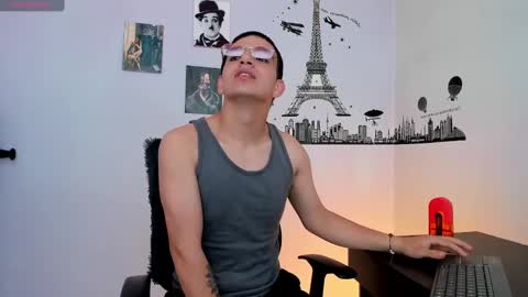 Snapshot of ares_johnsonn chatting on January 14, 11:58 pm Ares online show from January 14, 11:58 pm