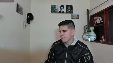 Snapshot of ares_johnsonn chatting on March 4, 12:22 pm Ares online show from March 4, 12:22 pm