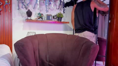 Snapshot of aress444 chatting on September 25, 1:48 am aress444 online show from September 25, 1:48 am