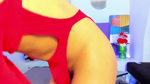 Snapshot of ariel_evans69 chatting on September 24, 1:20 pm ariel evans69 online show from September 24, 1:20 pm