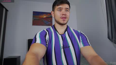 A n g e l  f r o m  H e l l online show from November 4, 7:31 am