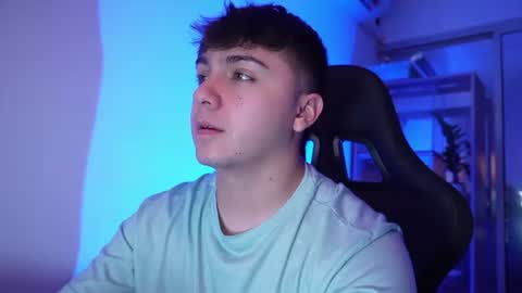 aron__cooper online show from July 11, 1:35 pm