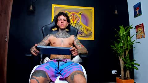 Aron ford online show from January 28, 1:39 am