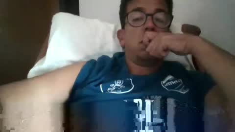 Snapshot of arturpaulval chatting on October 20, 3:05 pm arturpaulval online show from October 20, 3:05 pm
