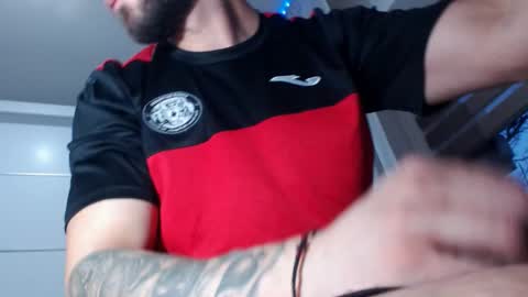 Snapshot of aryanaian1 chatting on January 4, 3:07 pm AryanAian1 online show from January 4, 3:07 pm