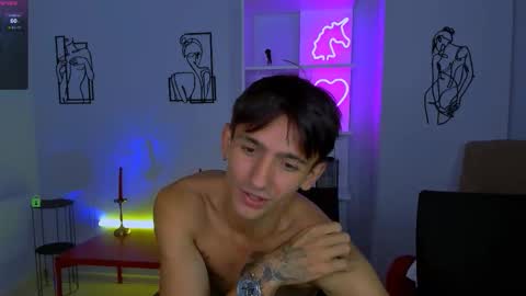 ash_raven_ online show from September 11, 2:54 am