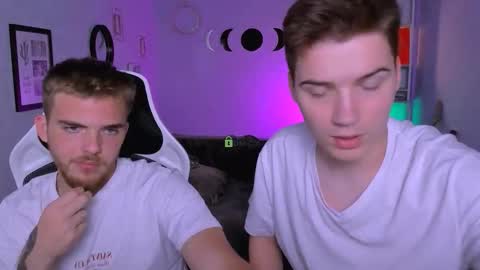 ash_raven_ online show from September 10, 2:43 am