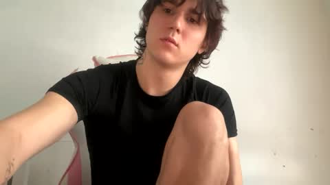 ashbuyersss online show from February 10, 9:04 pm