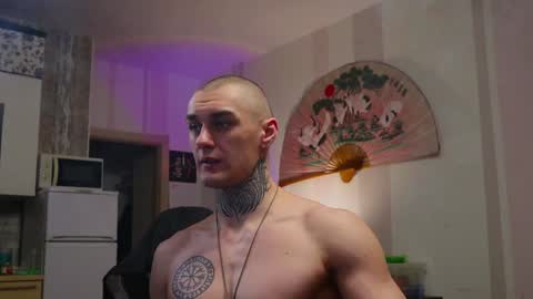 Snapshot of asher_88 chatting on December 18, 3:47 am Jerk Machine online show from December 18, 3:47 am
