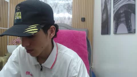 Asher Costa online show from January 18, 6:21 pm