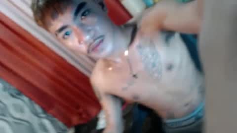 Snapshot of asian_kimxxx chatting on December 18, 1:05 am don online show from December 18, 1:05 am