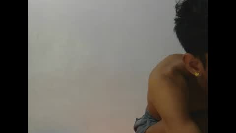 Snapshot of asiancockinsan chatting on October 15, 1:57 am Isan online show from October 15, 1:57 am